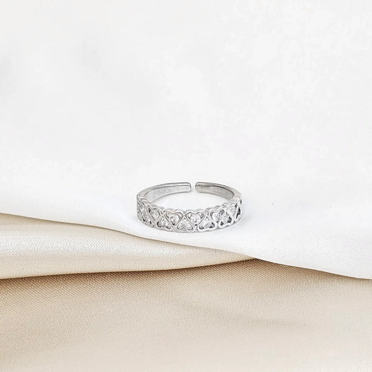 Anillo Corazones Lisos Con Circones Plateado Rf K5764