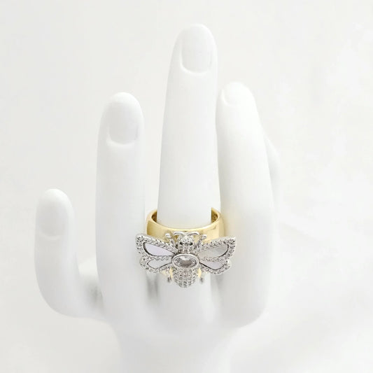 Anillo Dorado Abeja Plateada Con Nacar Y Circones Rf K6520
