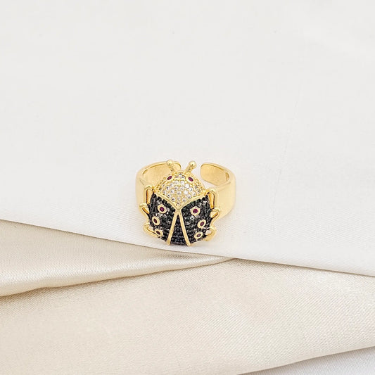 Anillo Dorado Con Mariquita Verde Rf K5935