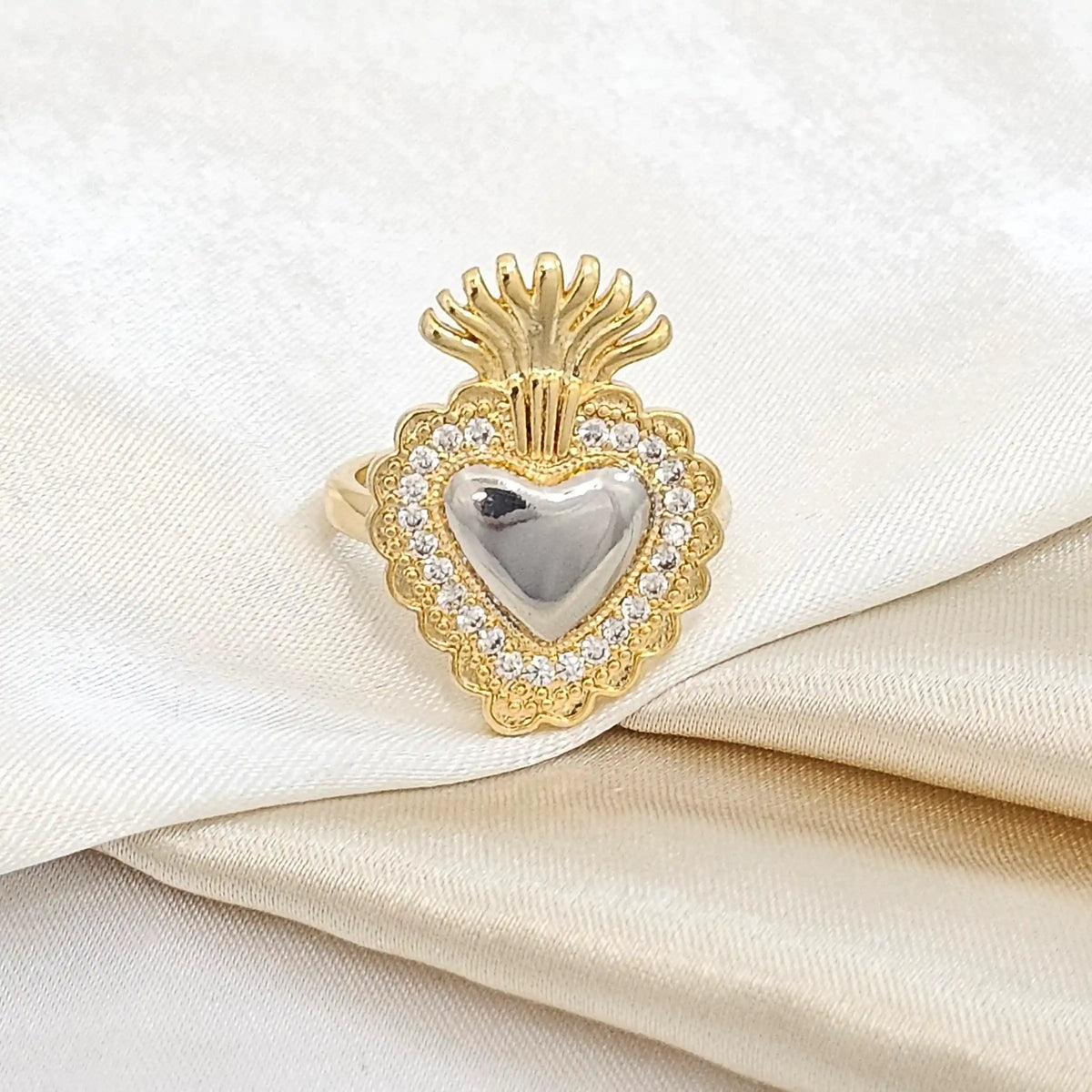 Anillo Dorado Corazon Plateado Circones Rf K5001