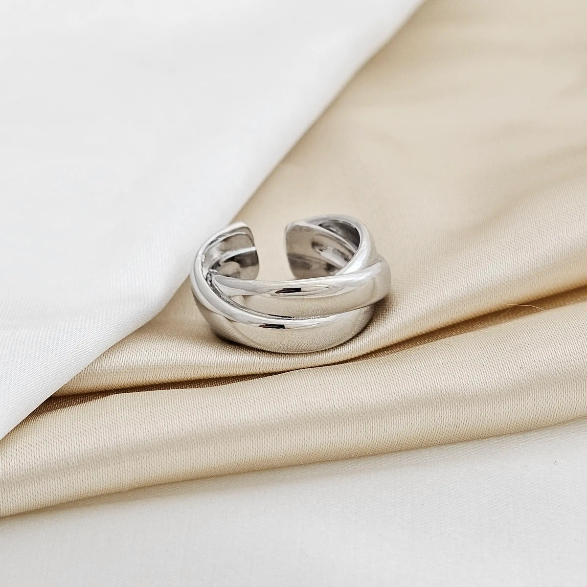 Anillo Elegante Plateado Rf K1301
