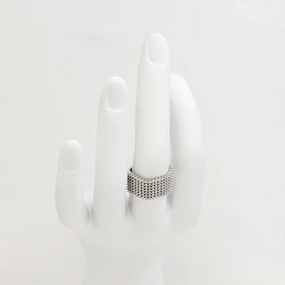 Anillo Grueso Ondulado Con Circones Plateado Rf K7584