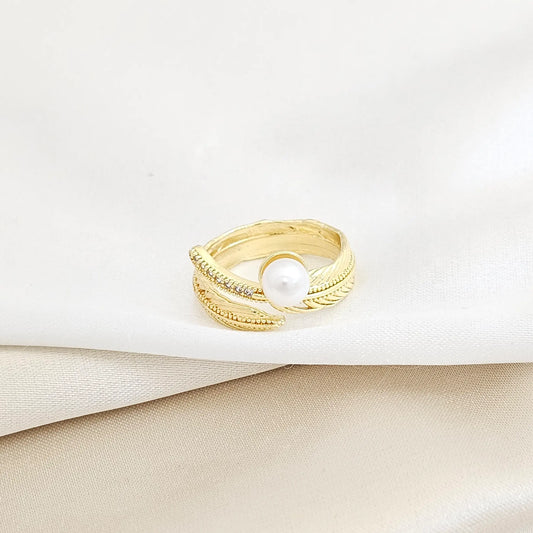 Anillo Hoja Dorado Con Perla Rf K7700
