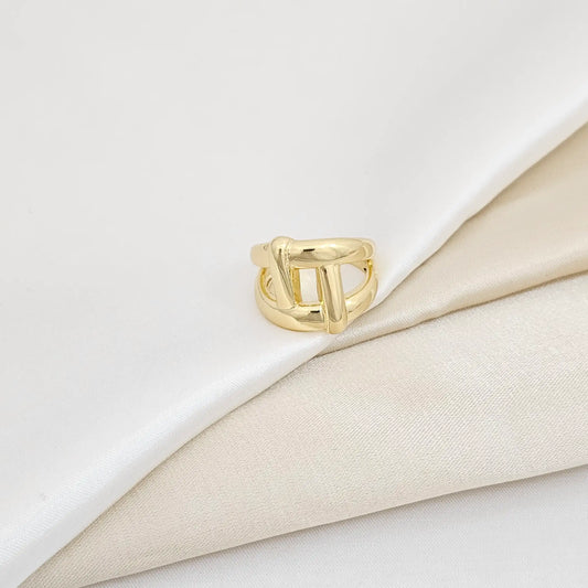 Anillo Liso Con Lineas Elegante Dorado Rf K6001