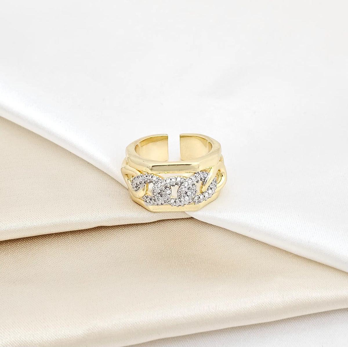 Anillo Liso Dorado Con Cadena Cubana Plateado Rf K5657