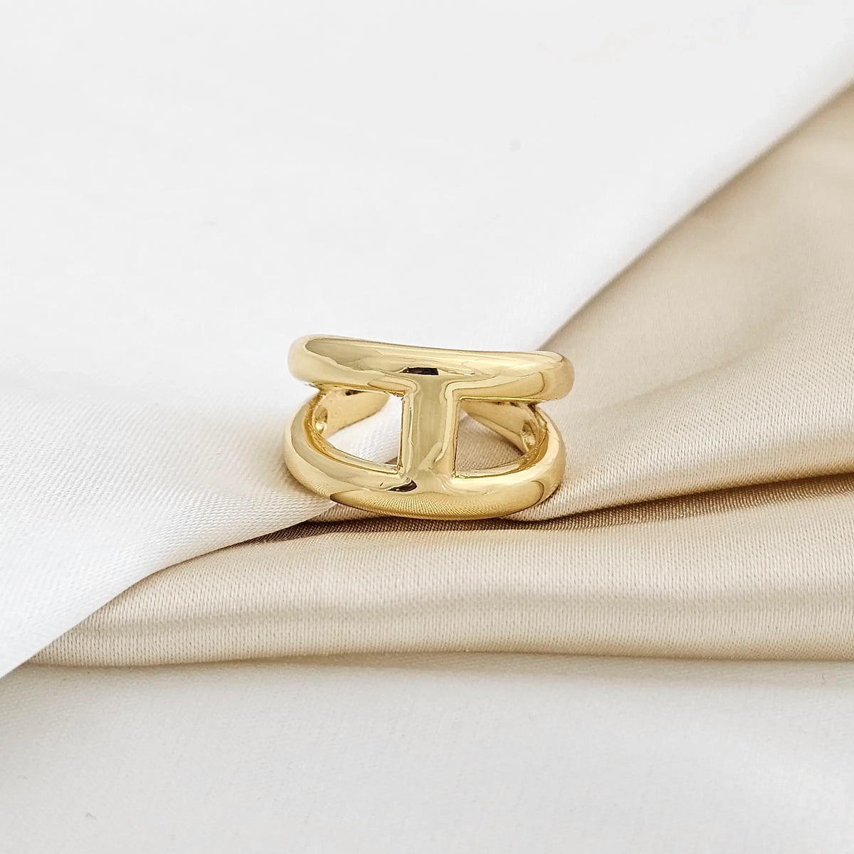 Anillo Liso Dorado Rf K1330