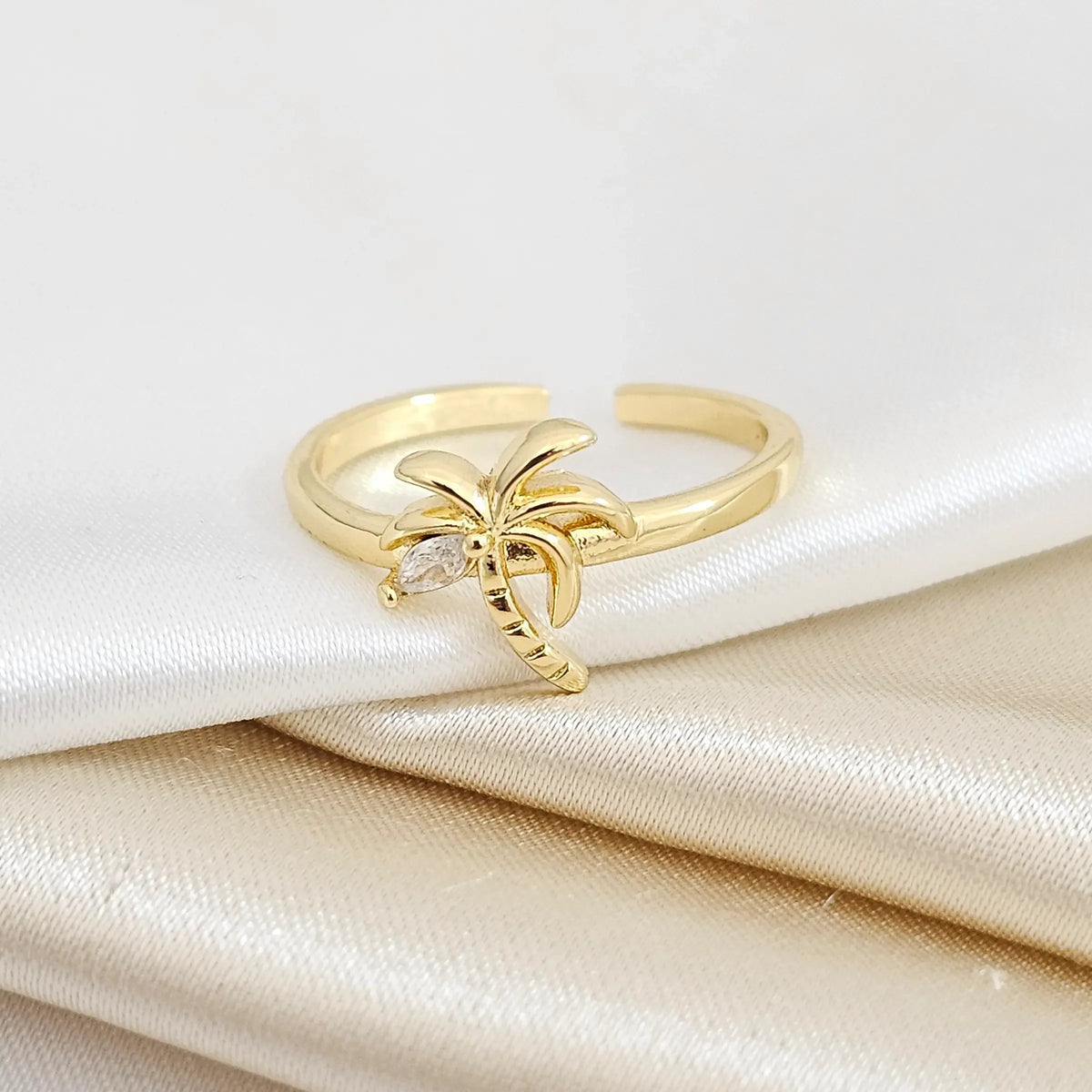 Anillo Palmera Con Circon Dorado Rf K4249