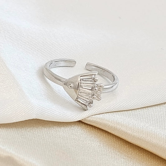 Anillo Pez Con Circones Dorado Rf K4323