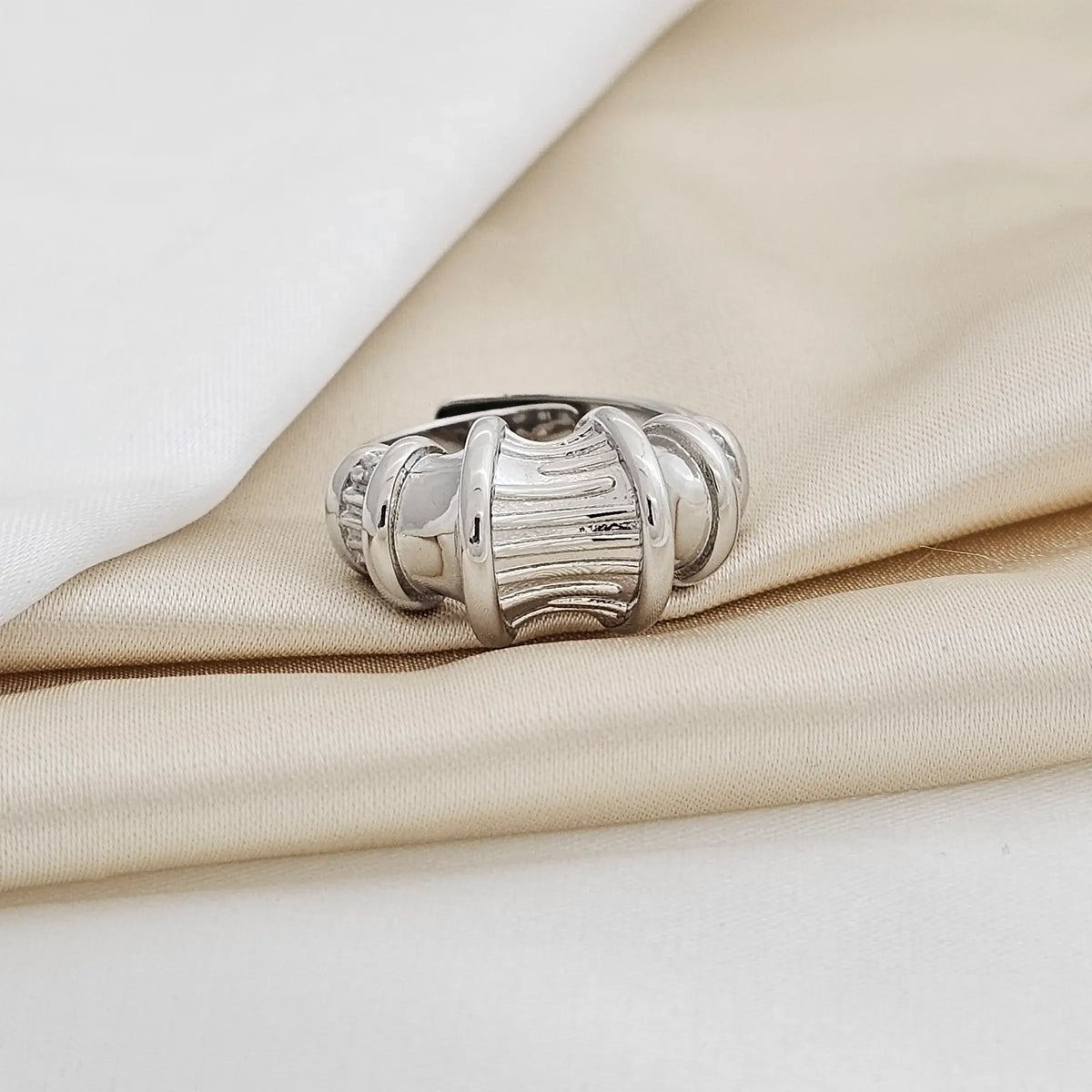 Anillo Plateado Rf K1295