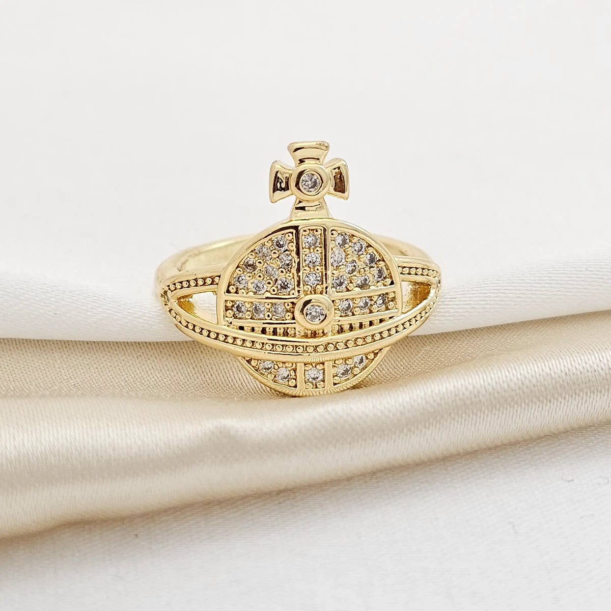 Anillo Saturno Con Circones Dorado Rf K3767