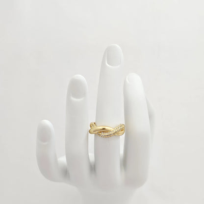 Anillo Trenza Lisa Y Con Circones Dorado Rf K6998