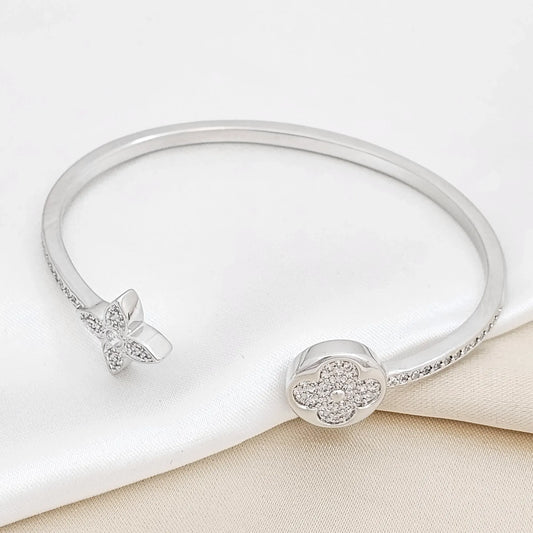 Brazalete Doble Flor Con Circones Plateado Rf K6316