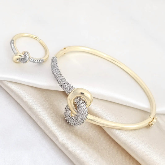 Brazalete Y Anillo Dorado Con Nudo Plateado Rf K4931