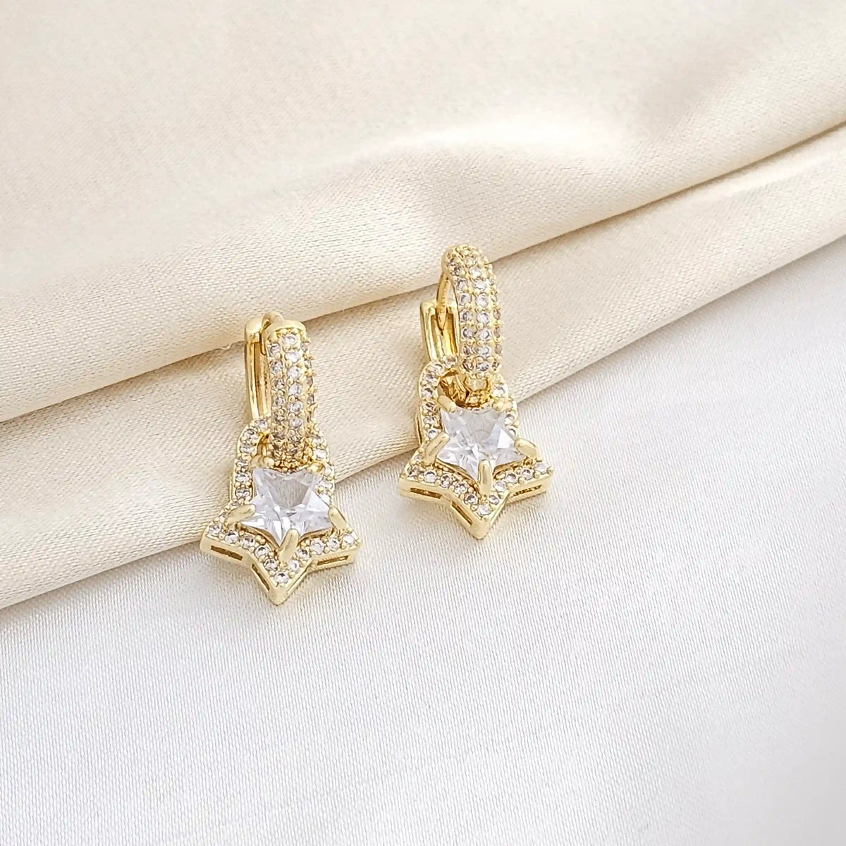 Candonga Circon Cristal Estrella Dorado Rf K8345