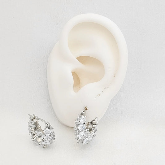 Candonga Elegante Circones Redondos Plateado Rf K7358