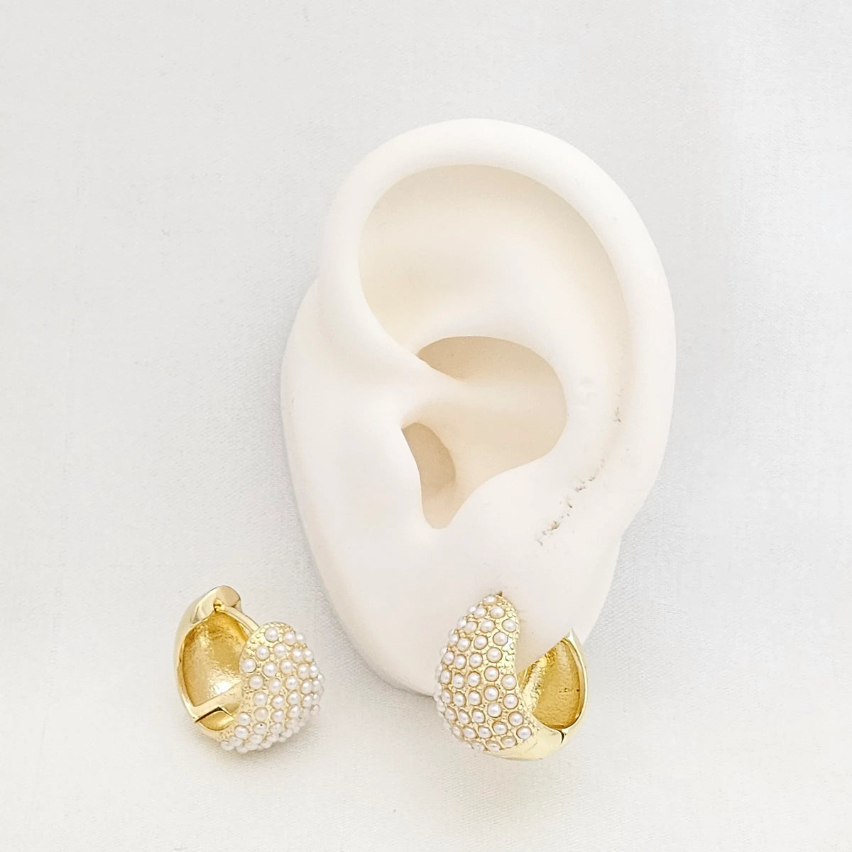 Candonga Gruesa 18Mm Dorado Con Mini Perlas Rf K7504