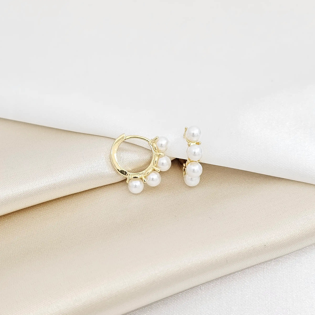 Candonga Lisa Dorado Con Cuatro Perlas Rf K7188