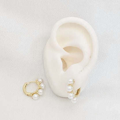 Candonga Lisa Dorado Con Cuatro Perlas Rf K7188