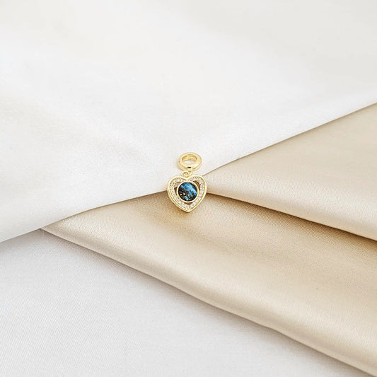 Charm Corazon Circones Dorado Con Esfera Azul Rf K6812