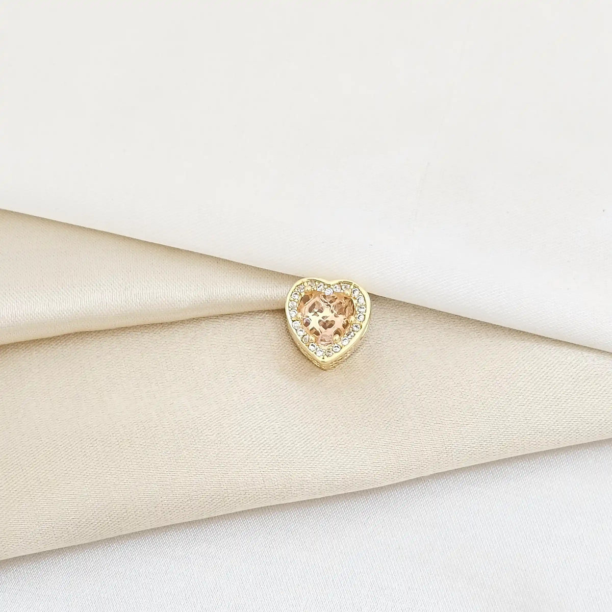 Charm Dorado Corazon Con Circon Rosa Rf K5990
