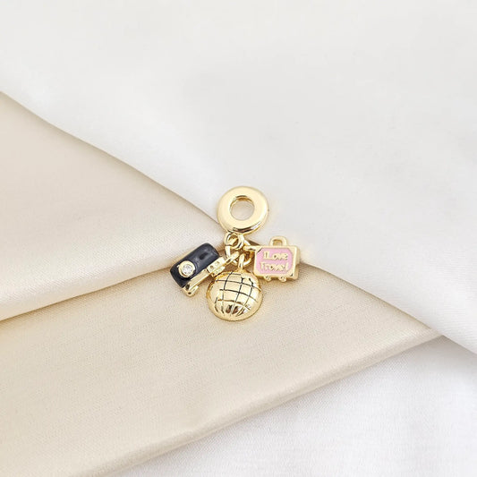 Charm Planeta Camara Negra Y Cartera Dorado Rf K7865