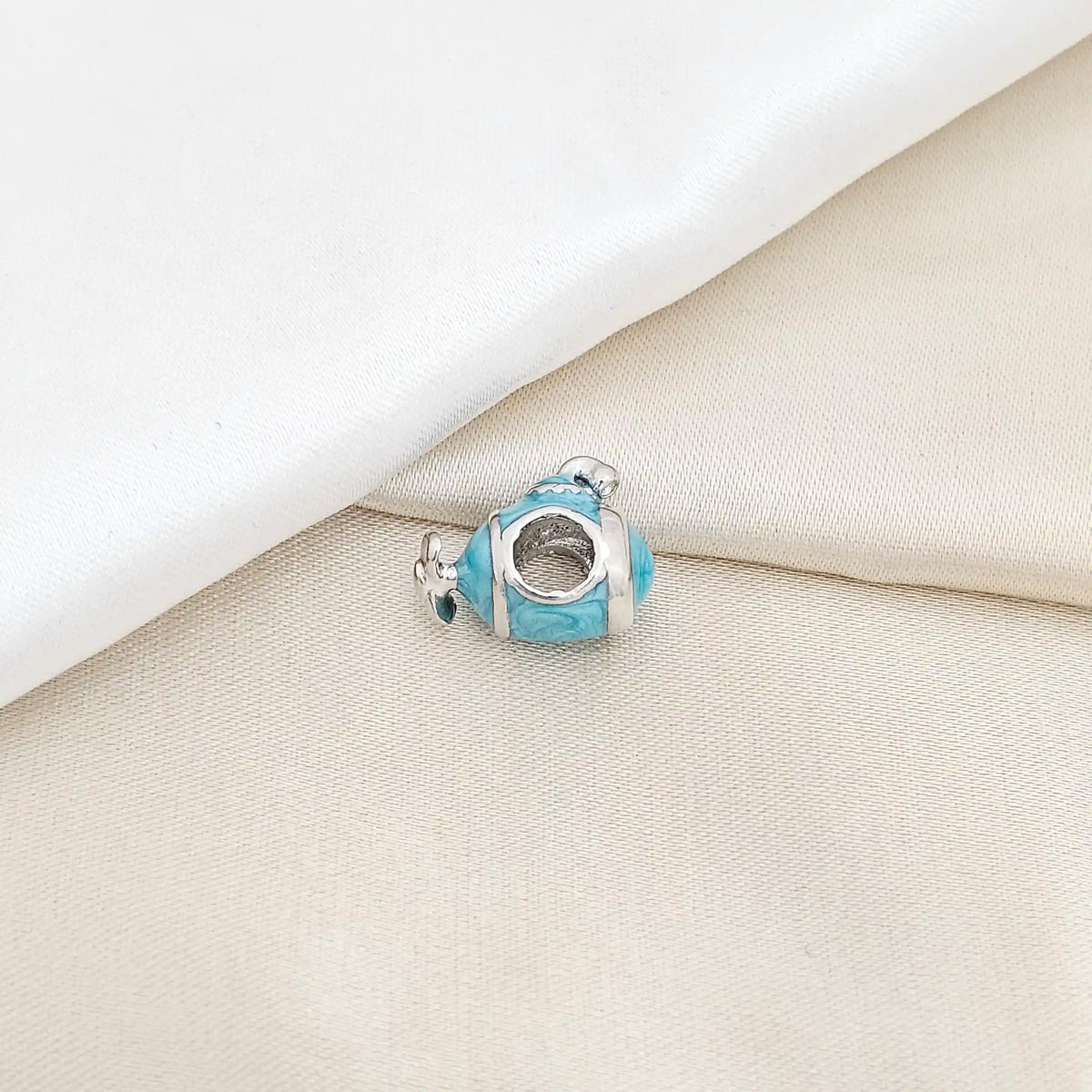Charm Submarino Azul Y Plateado Rf K6503