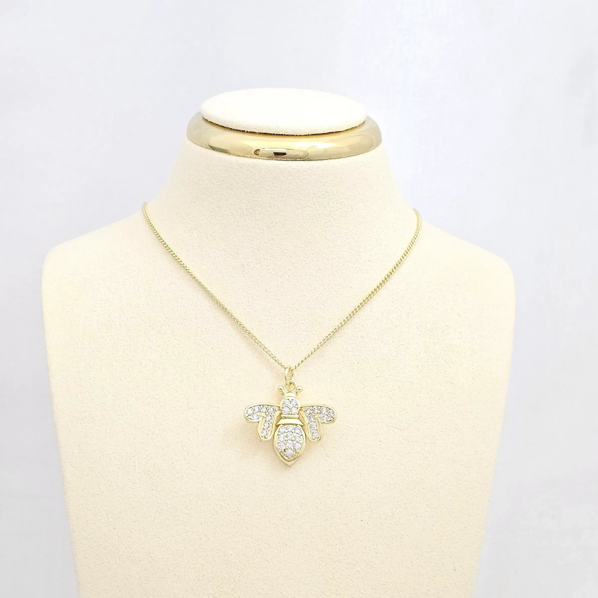 Dije Abeja Reina Circones Dorado Rf K6582