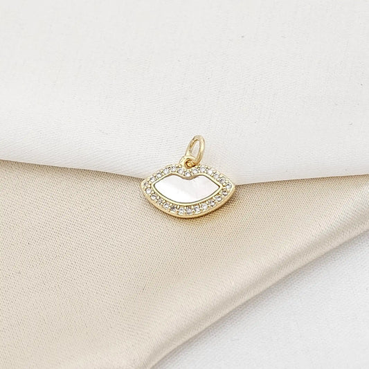 Dije Beso Blanco Con Circones Dorado Rf K3729
