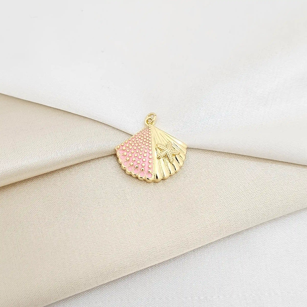 Dije Concha Y Estrella De Mar Rosa Y Dorado Rf K7139