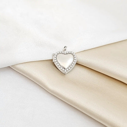 Dije Corazon Relicario Plateado Con Perlas Rf K6816
