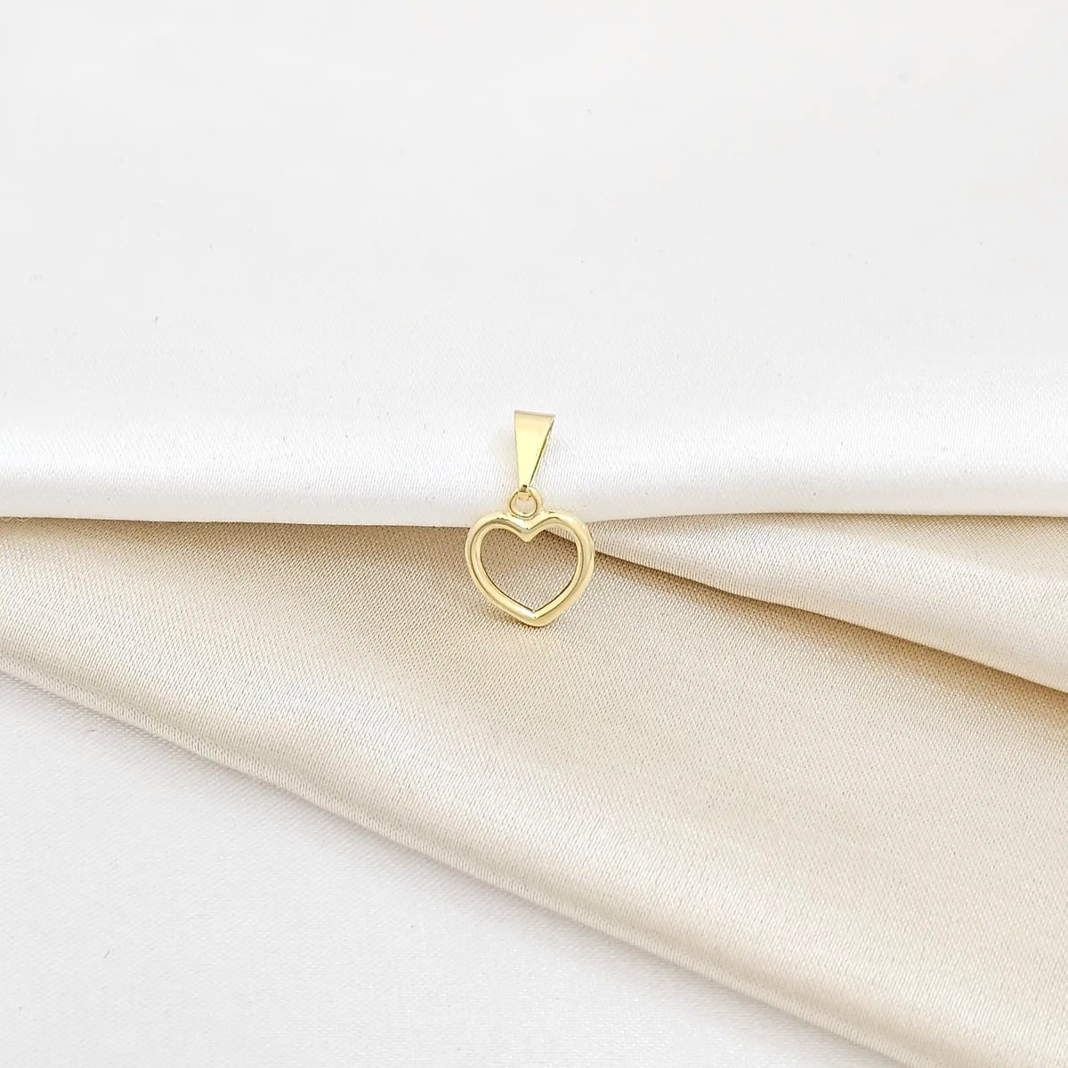 Dije Corazon Silueta Lam18K-23160