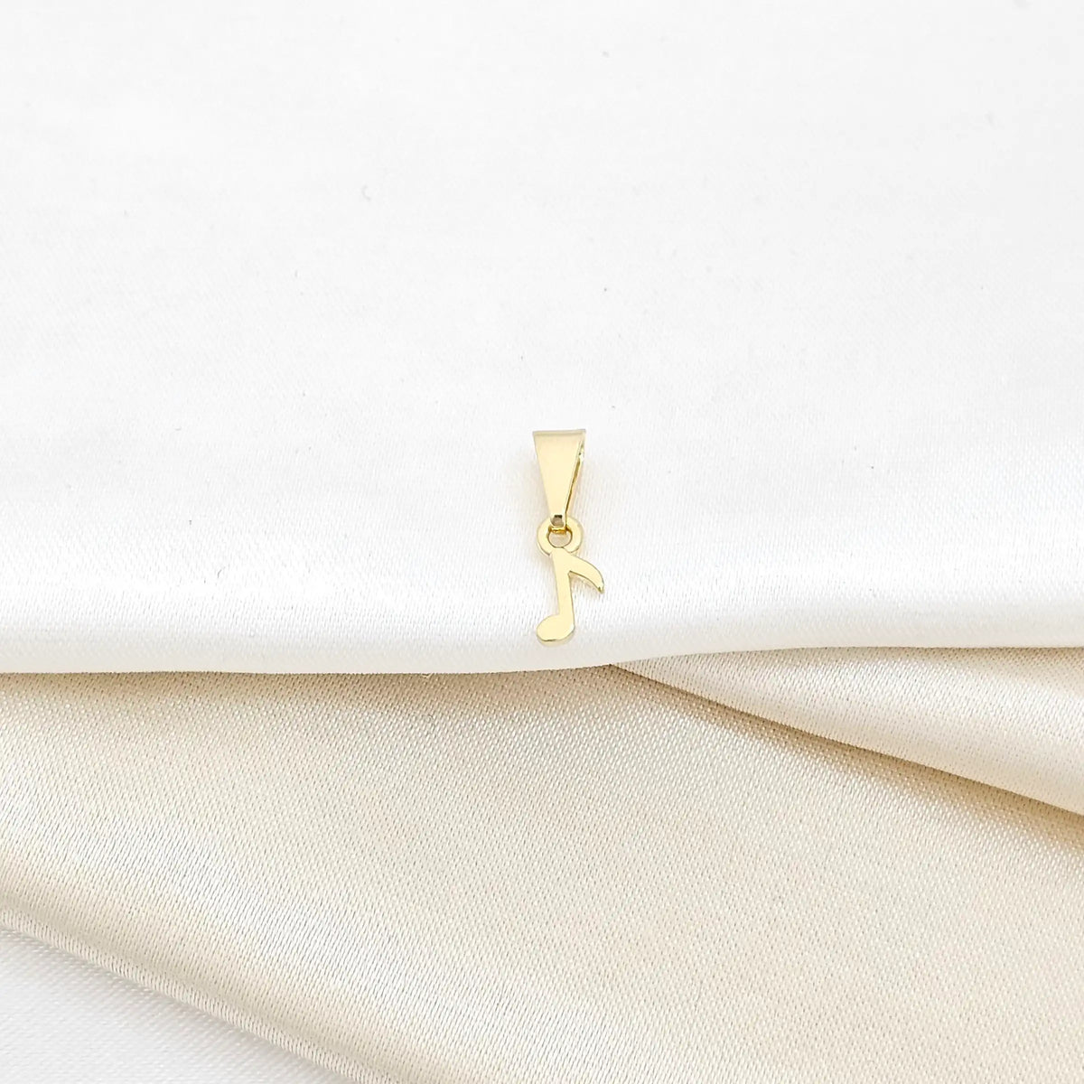Dije Corchea Lam18K - 23185