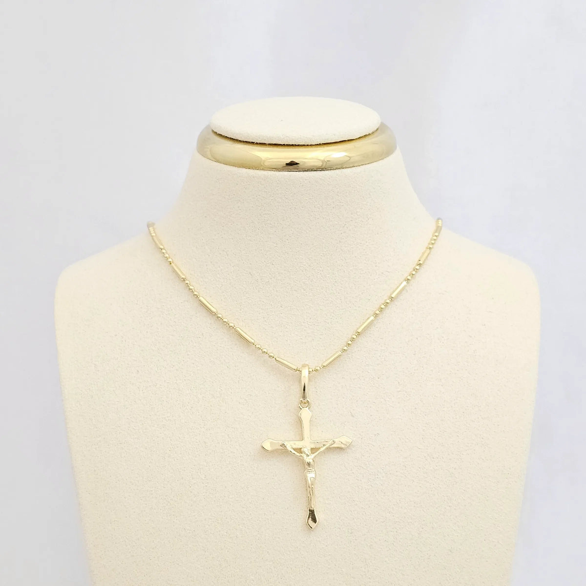Dije Cristo Crucificado Dorado Rf K6795