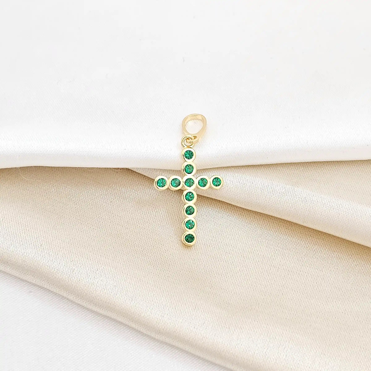 Dije Cruz Mini Swarovski Lam 18K Rf B/22889