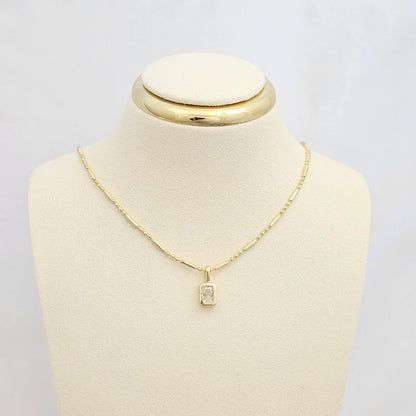 Dije Dorado Circon Rectangular Cristal Rf K6716