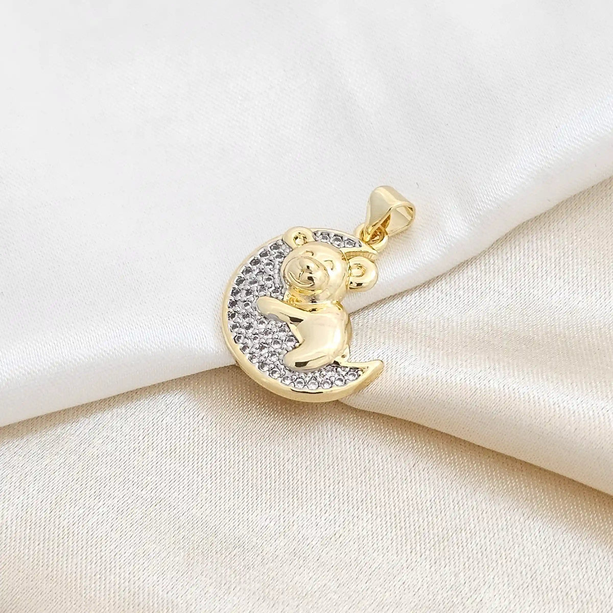 Dije Luna Circones Plateado Y Oso Dorado Rf K4138