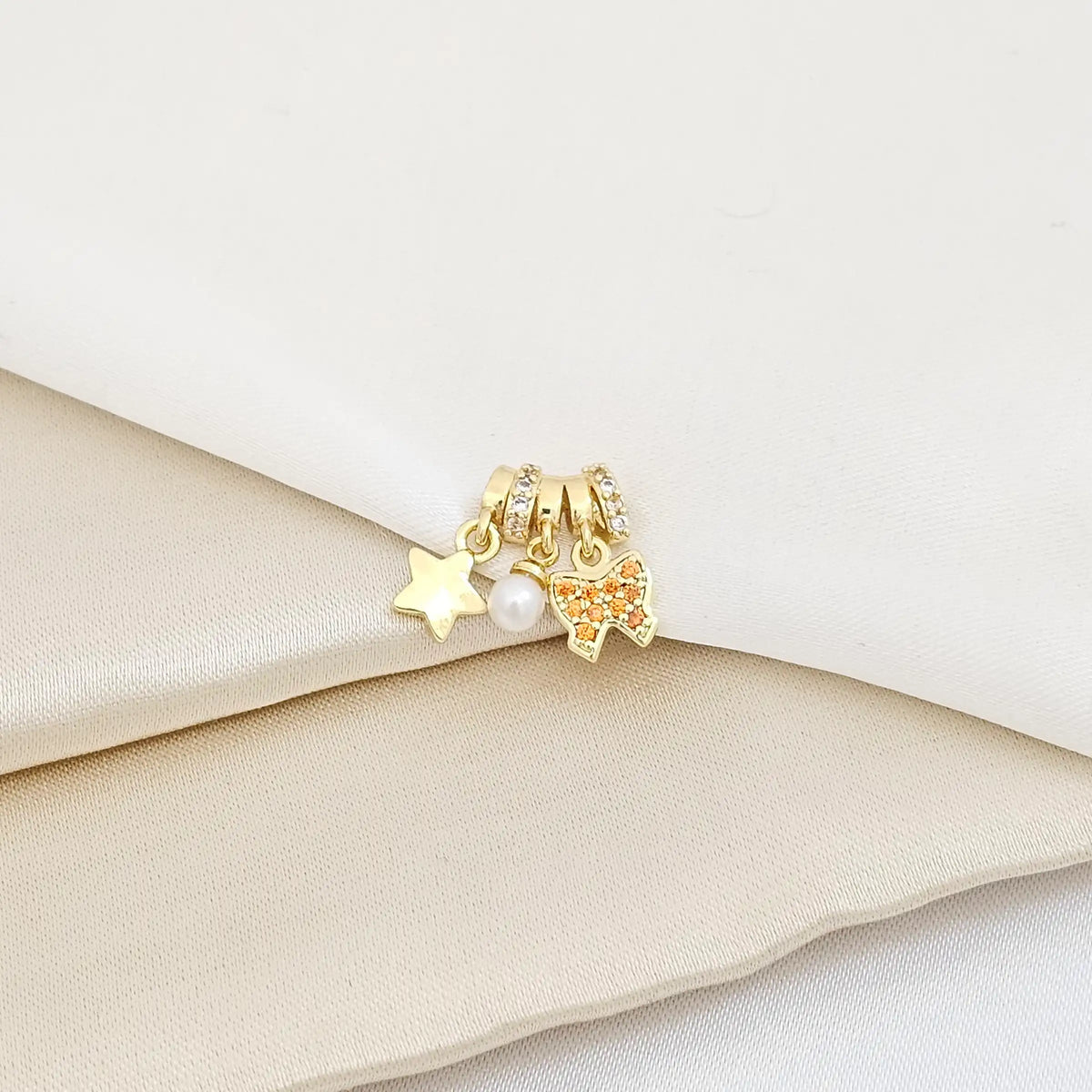 Dije Mariposa Perla Y Estrella Dorado Rf K7550