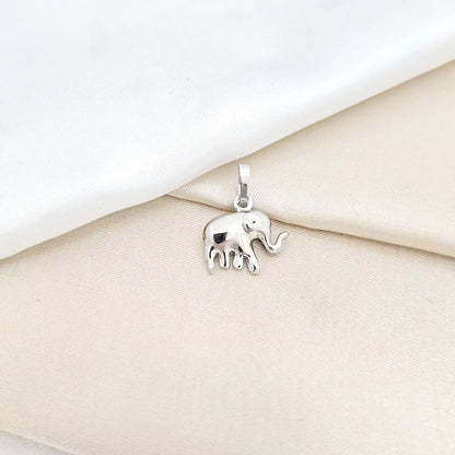 Dije Mini Elefante Plateado Rf K6679