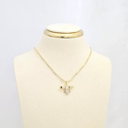 Dije Mini Libelula Dorado Con Circones Rf K6657