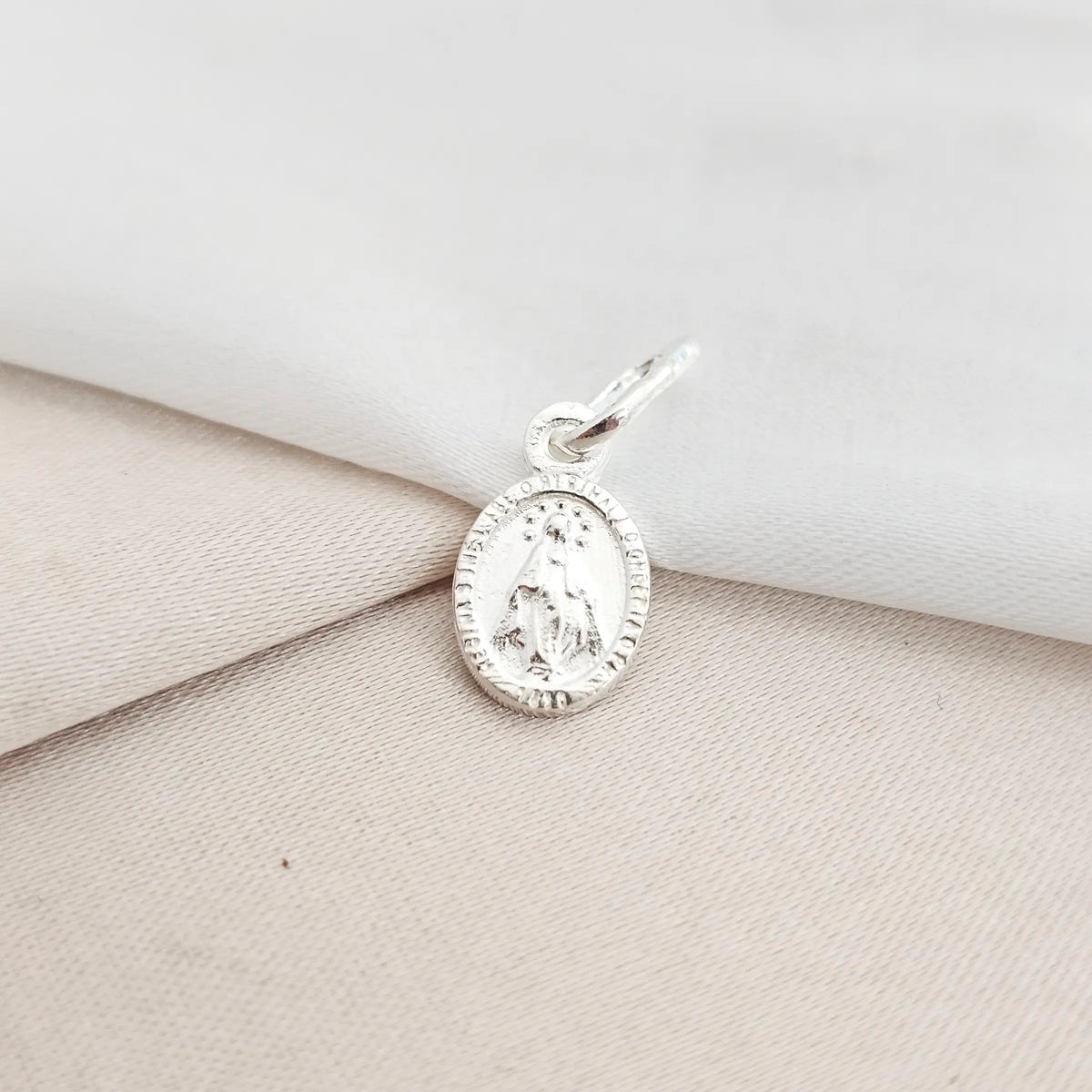 Dije Mini Milagrosa Xs 0.8 Cms Plata B/S/25019/Cont