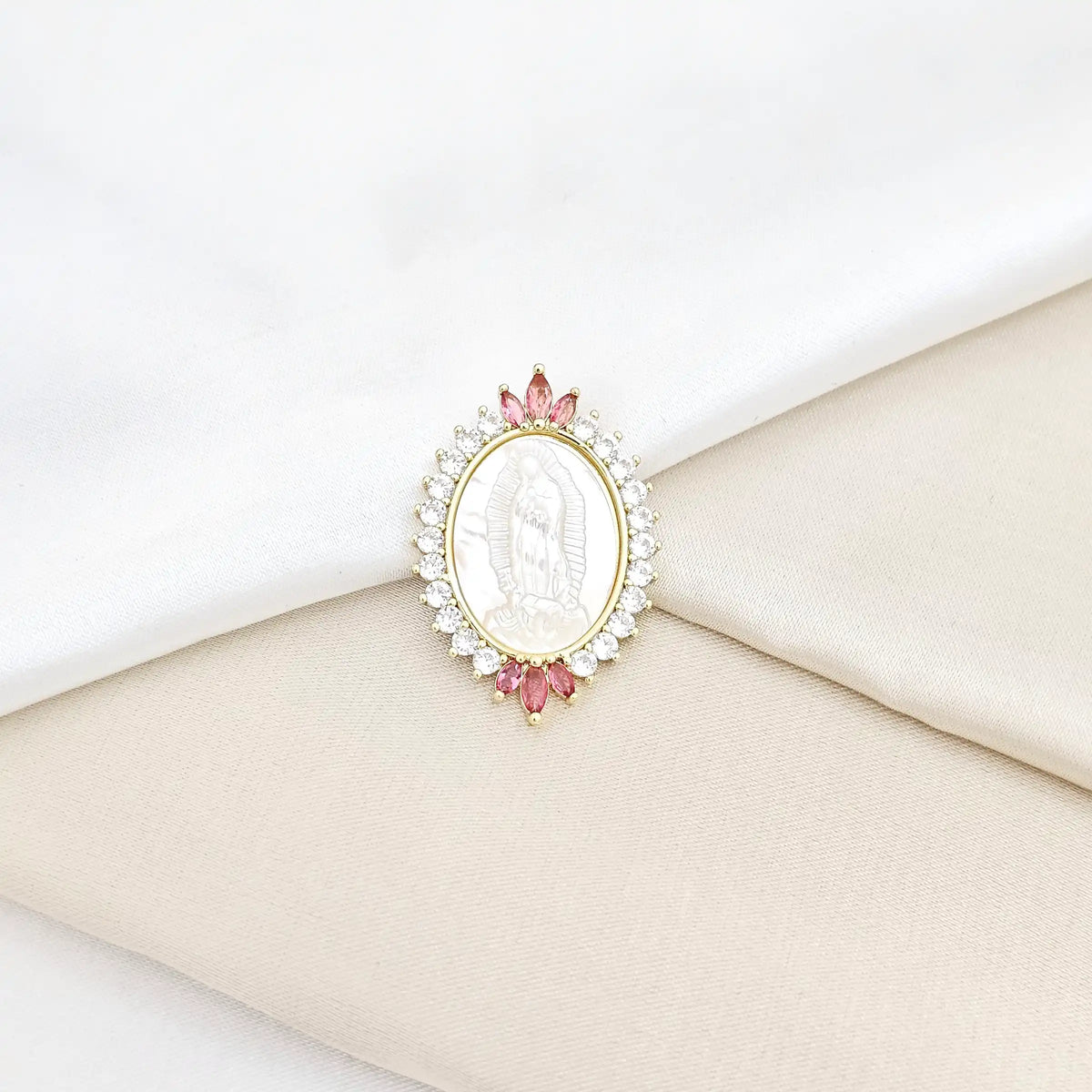 Dije Nacar Virgen De Guadalupe Circon Rosa Rf K6575