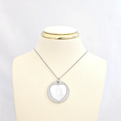 Dije Plateado Corazon Y Virgen De Nacar Rf K6572