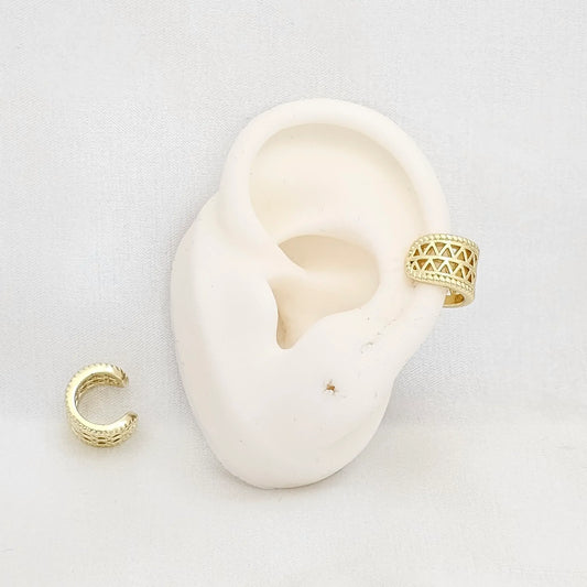 Earcuff Lazos Con Triangulos Dorado Rf K7042