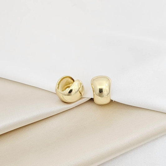 Earcuff Liso Grueso Dorado Rf K7592