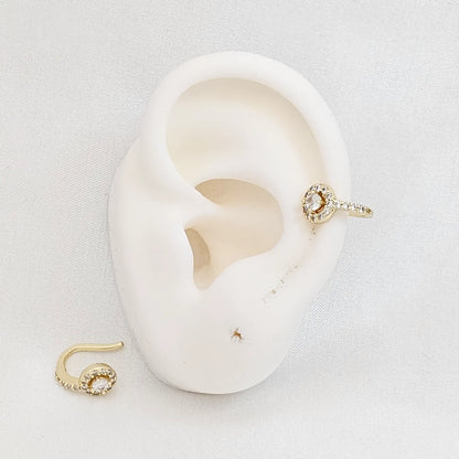 Earcuff Mini Aro Con Circones Dorado Rf K7192