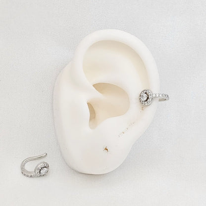 Earcuff Mini Aro Con Circones Plateado Rf K7193