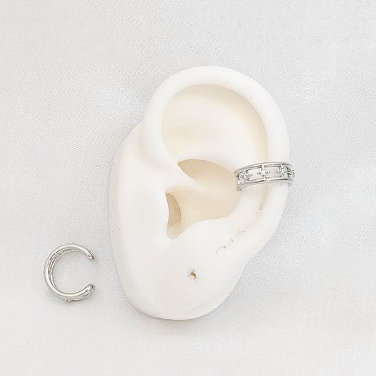Earcuff Mini Estrellas Plateado Rf K3517