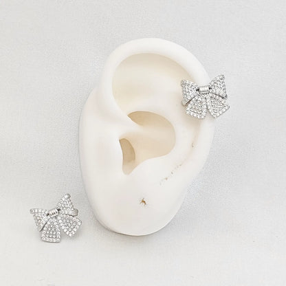 Earcuff Moño Plateado Con Circones Rf K7213