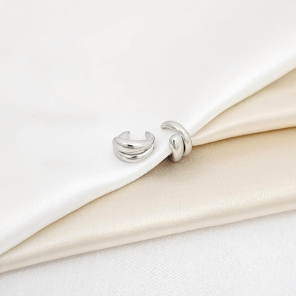 Earcuff Pequeño Doble Linea Lisa Plateado Rf K6884
