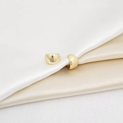 Earcuff Pequeño Grueso 10Mm Liso Dorado Rf K6889